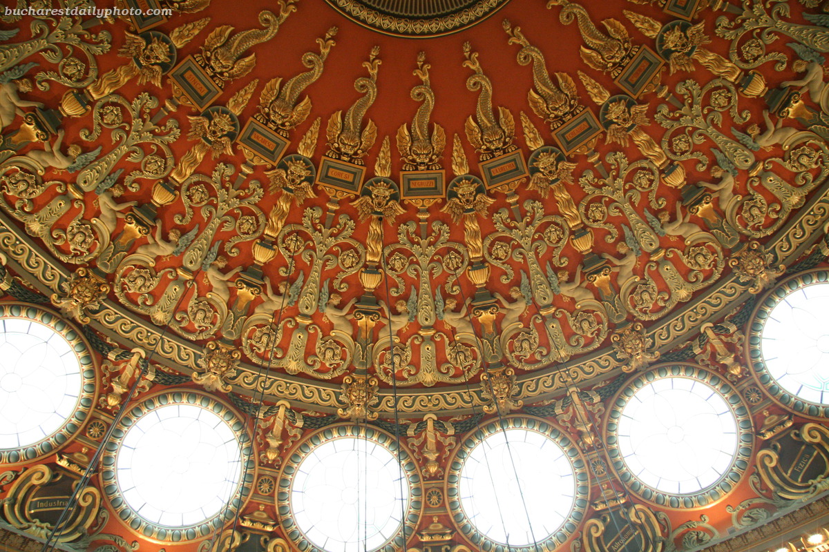Romanian Athenaeum ceiling. Photo bucharestdailyphoto.com